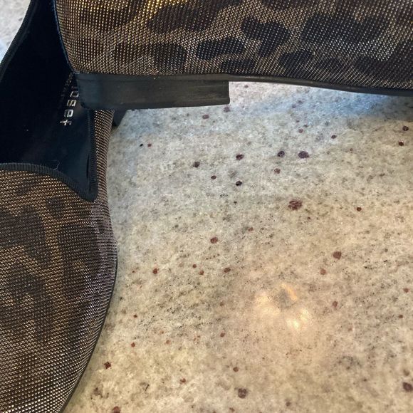 HP! 🎉💕 Jon Josef Gatsby Leopard Hologram Flat - Picture 4 of 6